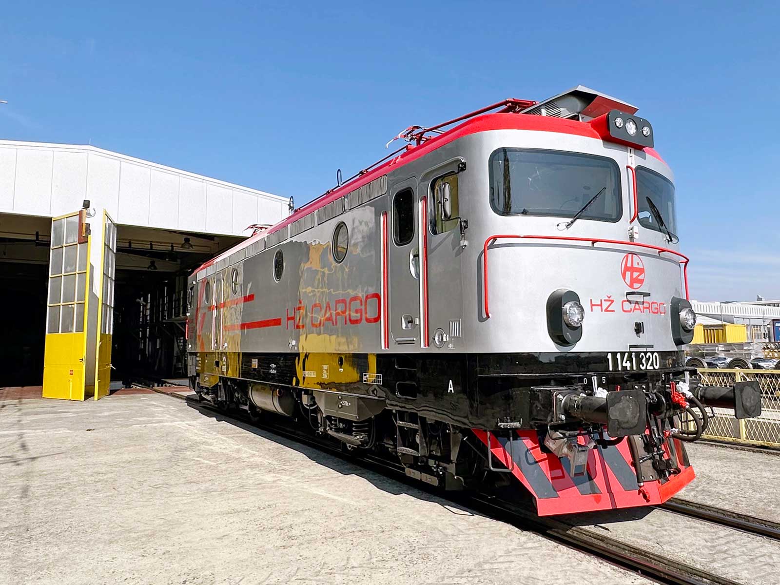 Modernization of electric locomotives