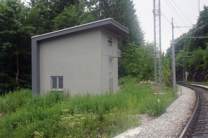 Modification of the electric traction system along the railway lines Moravice - Rijeka - Šapjane, Škrljevo - Bakar and Sušak Pećine - Rijeka Brajdica