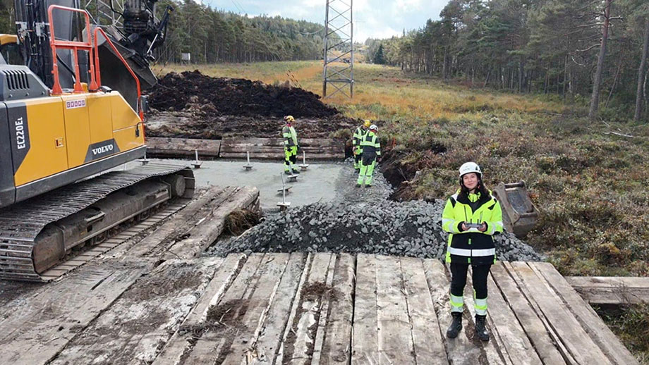 Sara Banovec, civil engineer in Dalekovod