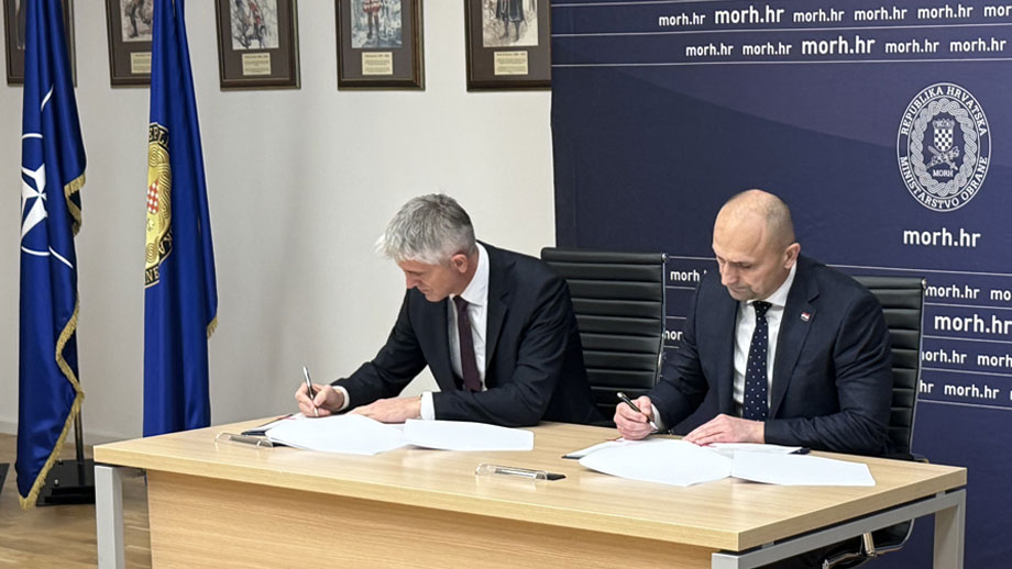 Potpisivanje ugovora u MORH-u