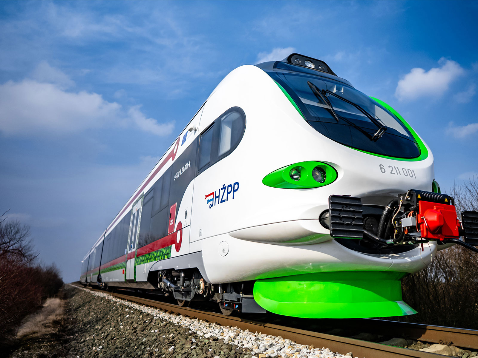 Battery electric multiple unit (BEMU)