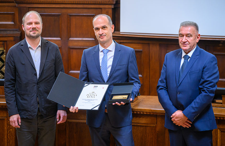 Zlatna kuna plaque awarded by the Zagreb Chamber of Commerce